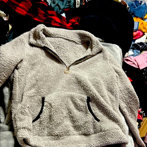 Women’s grey Sherpa - Picture 2 of 4